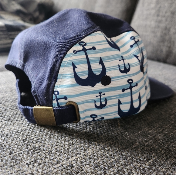 Headster cap - Picture 3 of 3